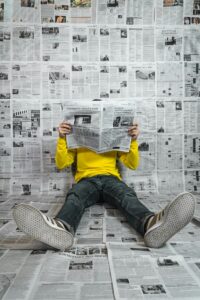 How Up-to-Date News Shapes Our Views