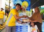 Peringati Iduladha, ASDP Bagikan 20 Sapi dan 100 Kambing ke Masyarakat