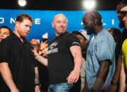 Tersinggung Didorong Canelo, Terence Crawford: Aku Hajar Kamu!